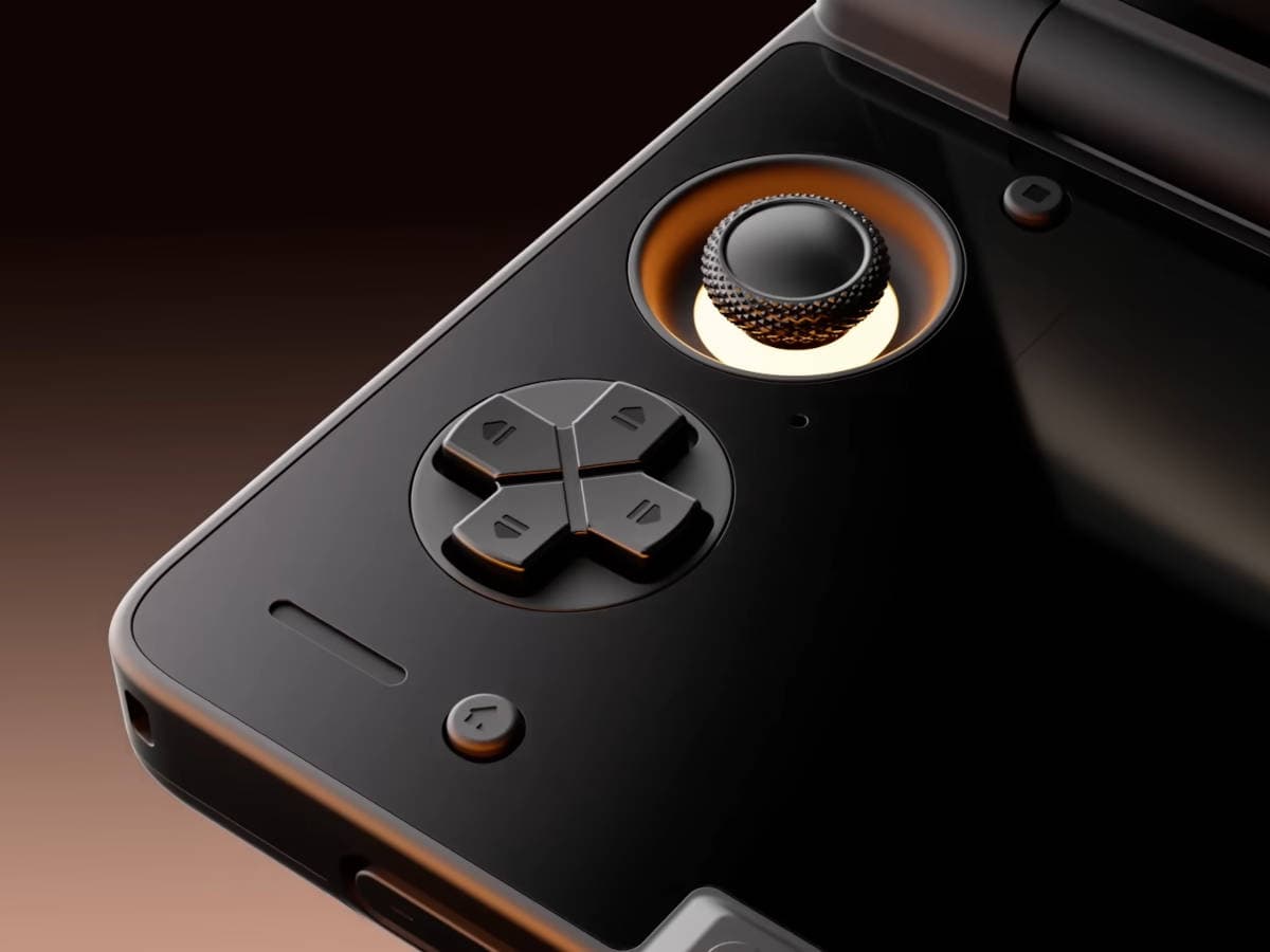 Prices Announced for AYN Thor Portable and Clamshell Console with