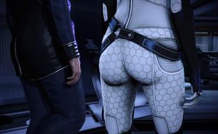 Эта модификация Mass Effect: Legendary Edition восстановит кадры с аппетитными формами Миранды