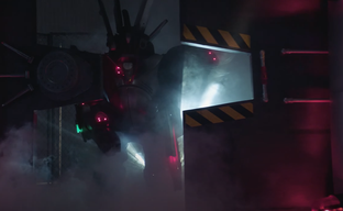 Devolver Digital показала боевого робота — фанаты морально готовятся к очередному безумному шоу компании