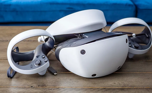 DNS started selling PS VR2 in Russia ahead of schedule