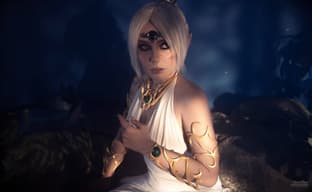 Forsaken Shar: Model Showed Shadowheart Cosplay from Baldur's Gate 3