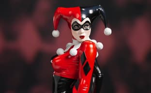 Sideshow Collectibles Unveils Unboxing and Assembly of Harley Quinn Statue in Classic Costume