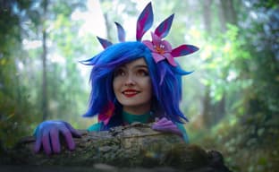 Curious Chameleon: Cosplayer Embodies Neco from League of Legends