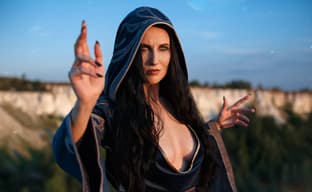 Mistress of the Night: Model Shows Nocturnal Cosplay from The Elder Scrolls Universe