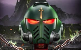 JoyToy открыла предзаказ на полноразмерный шлем космодесантника «Тёмных Ангелов»﻿ из Warhammer 40,000