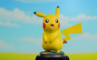Sideshow Collectibles muestra el desempaquetado y montaje de la estatua de Pikachu a tamaño real de la serie de anime "Pokémon"