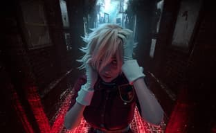 (18+) Cosplayer appeared as Victoria Seras from \"Hellsing\": meeting with a true vampire