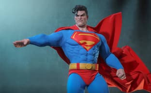 Se abre el pedido anticipado de la figura de Superman del cómic "Batman: El regreso del Caballero Oscuro" de Hot Toys