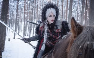 Cosplayer appeared as Ciri from "The Witcher 4": adventures in a snowy forest