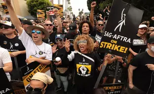 Game Voice Actors Tentatively Reach Agreement for Pay Raises and AI Protections, Ending Strike