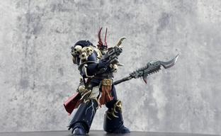 JoyToy Showcases Unboxing of Sevatar Figure - First Captain of the Night Lords from Warhammer: The Horus Heresy