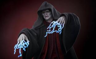 Hot Toys' Star Wars Palpatine Figure Gets Release and Unboxing Video