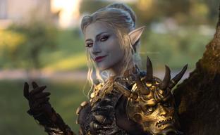 Cosplayer Appears as Minthara from Baldur's Gate 3 in Hellfire Armor