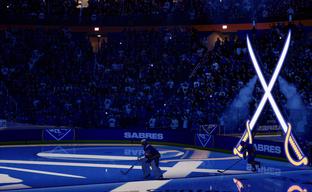 EA Sports comenzó a clonar la voz del comentarista para NHL 27: el nuevo locutor no se opone