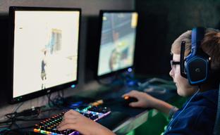 Евросоюз собирается заставить игровые компании прикрутить возрастную верификацию к онлайн-играм