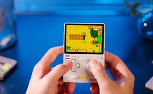Ayaneo Team Played Stardew Valley on Konkr Pocket Block Handheld Console