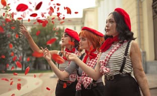 Baguette Trio: Cosplayers Embody Ciel, Mael, and Lüné from Clair Obscur: Expedition 33