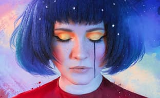Esperanza y sanación: cosplayer encarna a la protagonista del juego GRIS