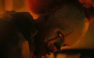 Pennywise regresa a las pantallas en el nuevo tráiler de "It: Welcome to Derry"