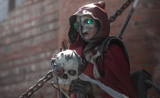 "No hay verdad en la carne, solo traición": modelo muestra cosplay de tecno-sacerdotisa del universo de Warhammer 40,000