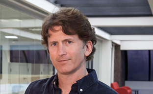 Después del lanzamiento de Fallout 4, Todd Howard necesitó tres meses para "tocar la hierba" y recuperarse