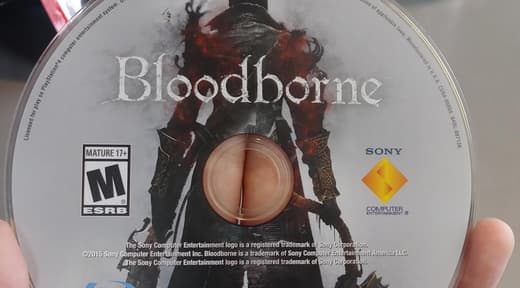 Отказ PlayStation от дисков — циничный расчёт или шаг в светлое будущее? Разбираемся в главном скандале этого лета