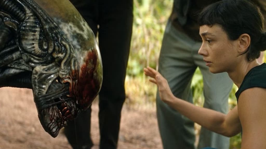 Fotograma de la serie «Alien: Tierra»