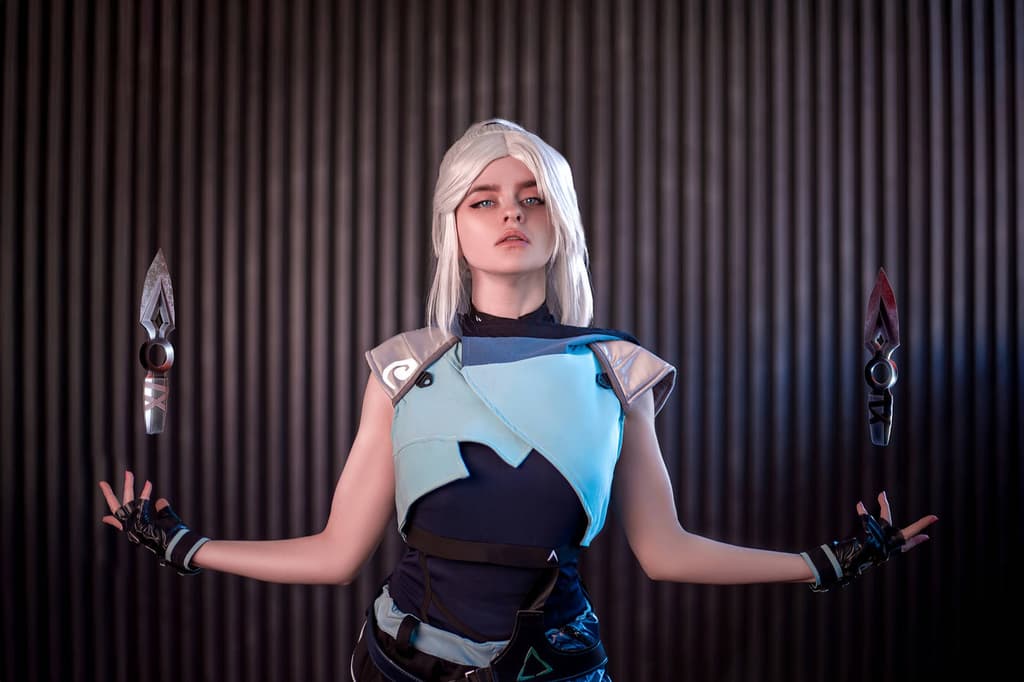 Photographer: Hikaru. Cosplayer: Meiko Inoe