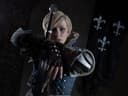 Cosplayer Embodies Bianca from The Witcher 2: Assassins of Kings - The Blue Stripes Warrior
