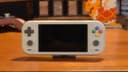 La consola portátil Anbernic RG 551 tiene un nuevo tráiler: un dispositivo para la colección de los retrogamers
