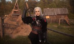 "Aquí no hay dioses, solo monstruos": cosplayer se transforma en Ciri del juego "The Witcher 4"