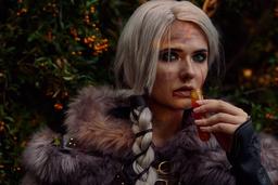 En busca del camino del brujo: cosplayer encarna a Ciri de The Witcher 4