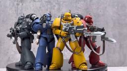 Lanzan videos de figuras de legionarios tácticos con armadura Mk.VI y autómata Círculo de Hierro de Warhammer: La Herejía de Horus