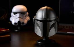 Hasbro lanzará mini réplicas de los cascos de Mandaloriano y Stormtrooper de "Star Wars"