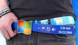 Xyled abre pedidos anticipados para un cinturón con el diseño de la "Barra de tareas" de Windows 7: el sistema operativo que sujeta los pantalones