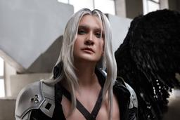 Cosplayer muestra a Sephiroth de Final Fantasy VII: "Fui elegido para gobernar el Planeta"