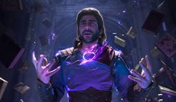 Cosplayer se transforma en Gale de Baldur's Gate 3: el mago con una esfera inestable en el pecho
