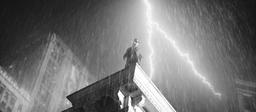 Обзор сериала «Паук-Нуар»: Великая паучья депрессия Николаса Кейджа
