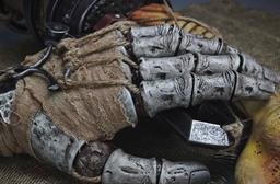 Presentada una réplica no oficial a tamaño real de la prótesis shinobi de Sekiro: Shadows Die Twice de Z Studio