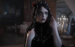 Una cosplayer encarna a Iris de "The Witcher 3" - la creadora del Mundo Pintado