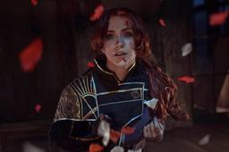 La modelo mostró el cosplay de Maëlle de Clair Obscur: Expedition 33 - aventuras más allá de Lumiere
