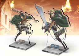 Обновленную версию настольной игры Attack on Titan: Deck-Building Game выпустят в России