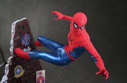 Hot Toys представила лимитированную фигурку Питера Паркера по мотивам фильма «Человек-паук: Нет пути домой»