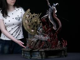 Batalla en la torre del reloj: Bard Studio abre el pedido anticipado de una estatua no oficial del Cazador y Lady Maria de Bloodborne