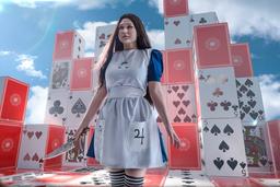 "Estamos todos locos aquí": cosplayer encarna la imagen de Alicia del juego Alice: Madness Returns