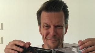 Сэм Лейк в ожидании ремастера Alan Wake осваивает TikTok — он искупался в «подозрительном месте»