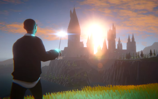 Блогер устал ждать релиз игры Hogwarts Legacy и делает «Hogwarts Legacy дома»