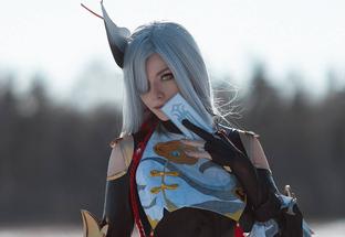 Ученица Адептов: фанатка показала косплей Шэнь Хэ из Genshin Impact