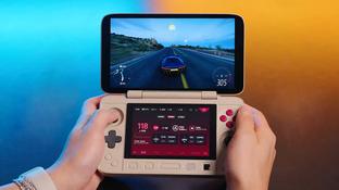 На двухэкранной раскладушке Ayaneo Flip 1S DS сыграли в гонку Forza Horizon 5