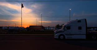 Фанаты American Truck Simulator прокатились на реальных грузовиках. SCS Software показала поездку на Star Nation Experience 2025